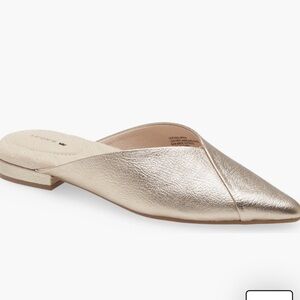 NWOT Birdies gold Swan Mules